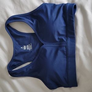 Senita sports bra with phone pocket size small